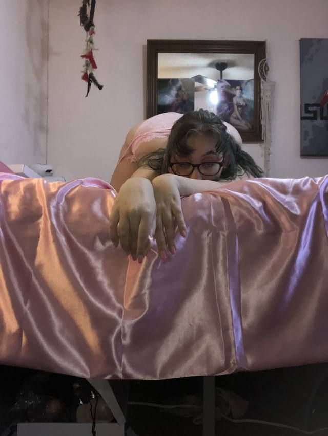 I’m Available for fun - Image 3